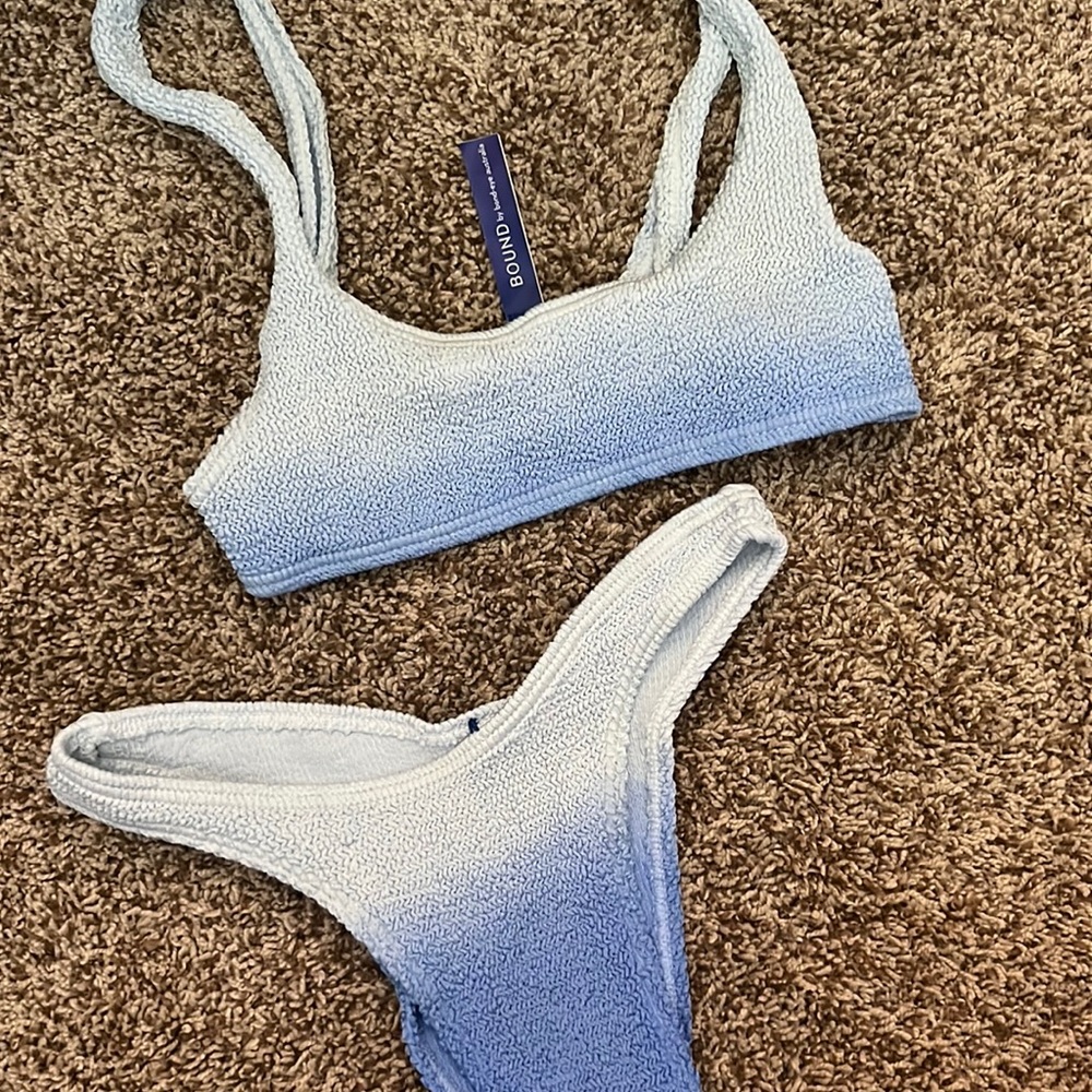 bond-eye swim